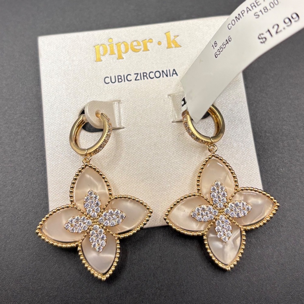 Piper K Gold Tone Cubic Zirconia Quatrefoil Drop Earrings Flower Huggie NWT